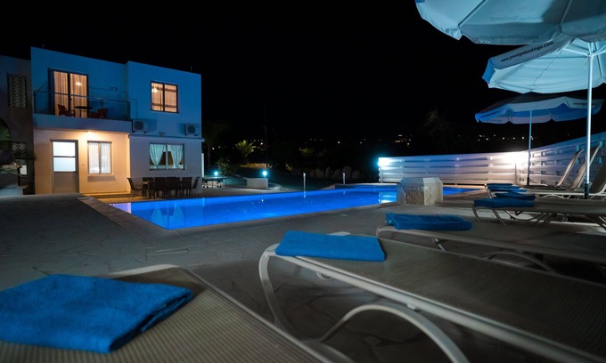 Pegeia House | Oniros 2 Villa with private swimming pool in the Sea Caves