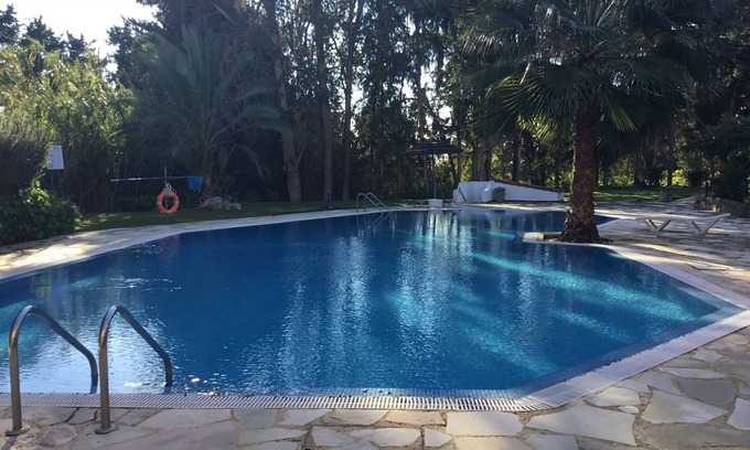 Paphos Apartment | PARADISE GARDEN 4, 1 Bbr apartment, Universal Area close to Kato Paphos
