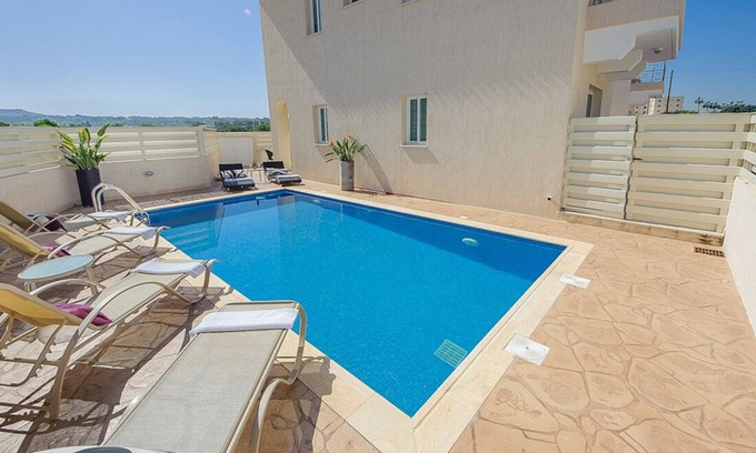 Pernera Villa | Pernera holiday villa - rentprivatevillas 012