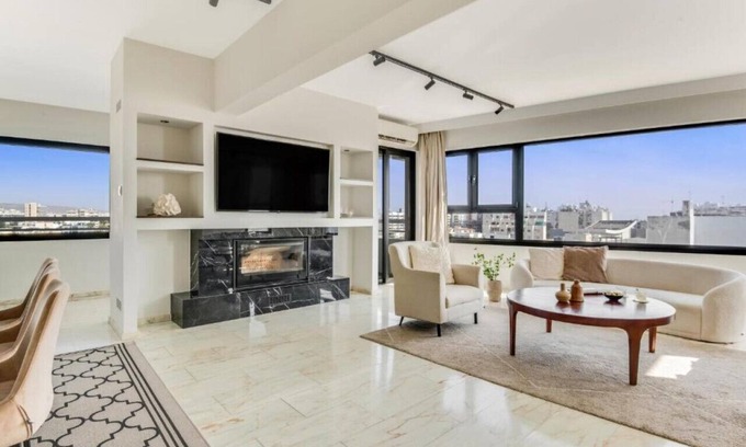 Historical Center Apartment | Phaedrus Living: City Center Sky Penthouse
