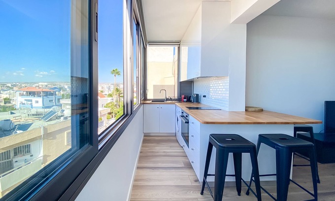 Limassol Apartment | Phaedrus Living: Ourania City Heights Flat