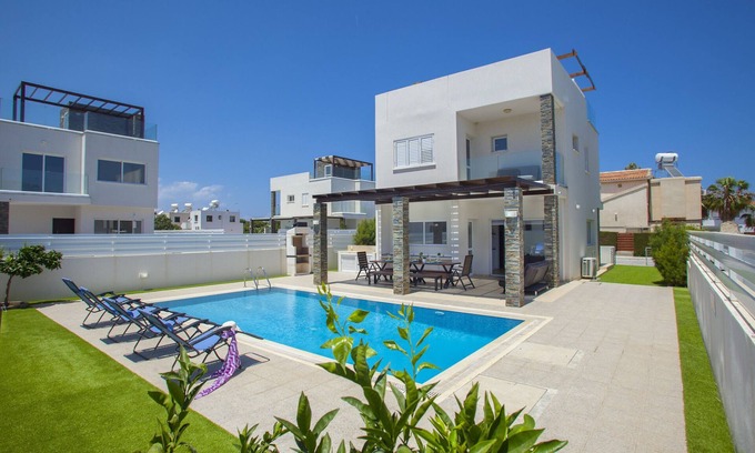 Protaras Villa | Protaras Villa Anemoni Near Centre