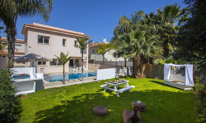 Pernera Villa | Protaras Villa Michelle 10