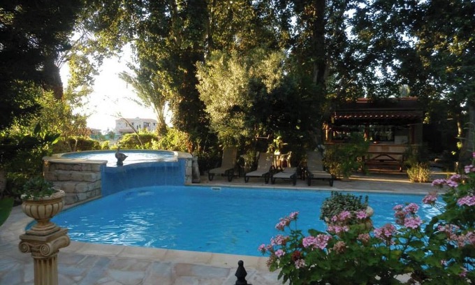Argaka House | Room in Guest Room - Kritos Apartments-one Bedroom