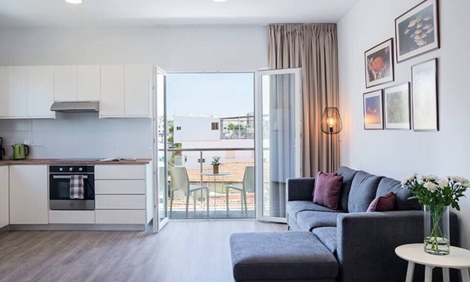 Limassol Apartment | Silver Apartment-Central