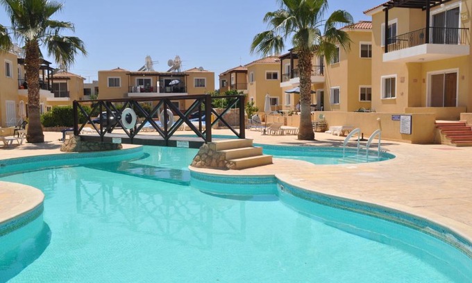 Universal Apartment | Sirena Sunrise, Apartment 4