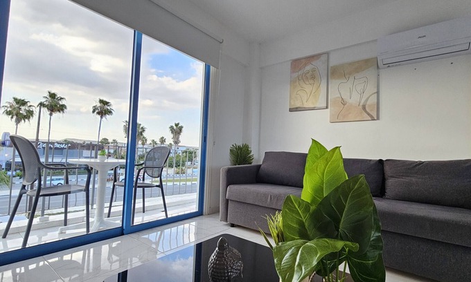 Oroklini Apartment | STAY Chrisoula Beach Garden