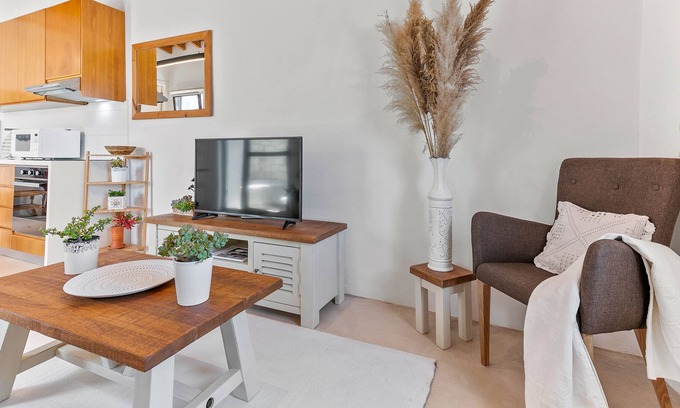 Emba House | Stylish village house, with private plunge pool!