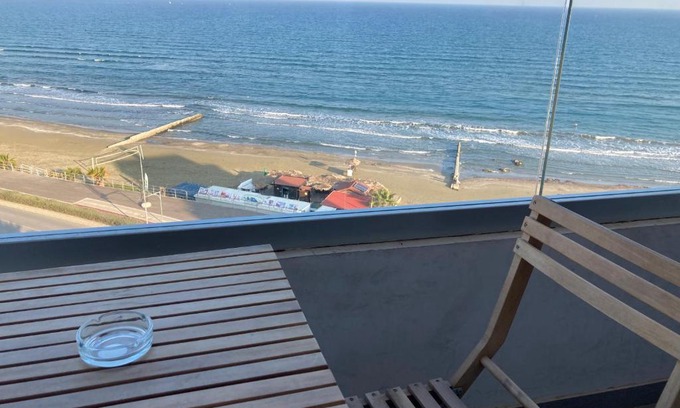 Larnaca Apartment | Sunrise Seaview Apartment