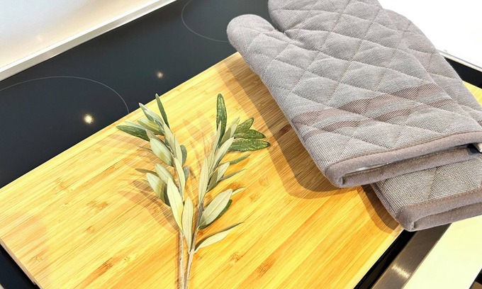 Vasa Koilaniou Apartment | Sunset Gardens: Where Every Stay feels like a Holiday/1-Bedroom Apartment