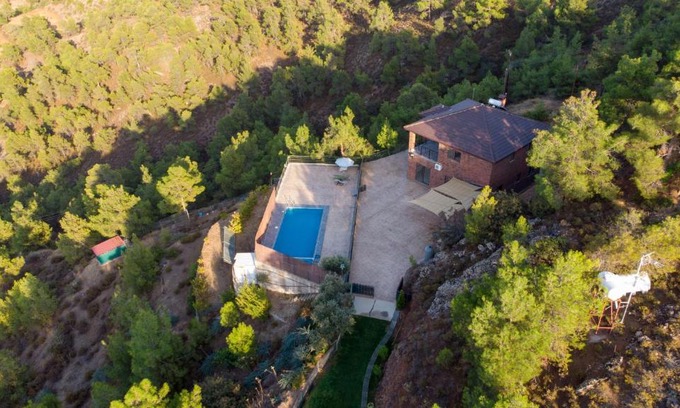 Kalo Chorio Villa | The Hill: Mountain Sky Villa Retreat