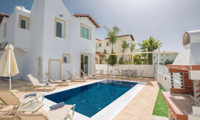 Pernera Villa | Villa ∙ 3 bedrooms ∙ 6 guests