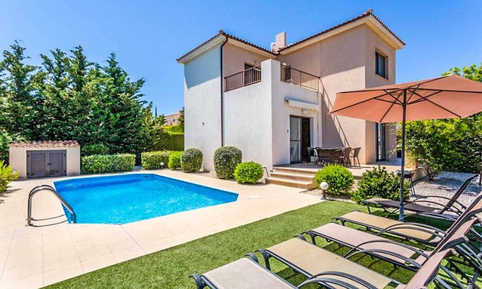 Latsi Villa | Villa ∙ 3 bedrooms ∙ 6 guests