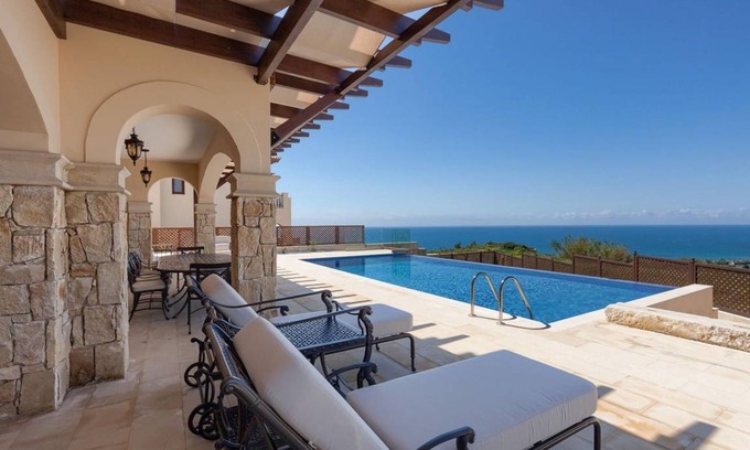 Aphrodite Hills Villa | Villa ∙ 4 bedrooms ∙ 8 guests