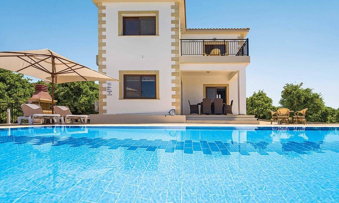 Polis Villa | Villa ∙ 4 bedrooms ∙ 8 guests