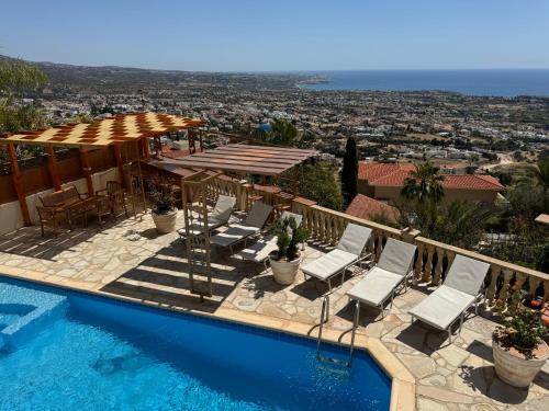 Peyia Town Villa | Villa Aphrodite