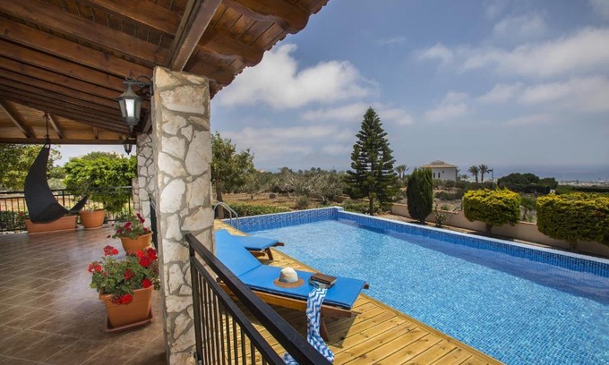 Ayia Napa Villa | Villa Benetta