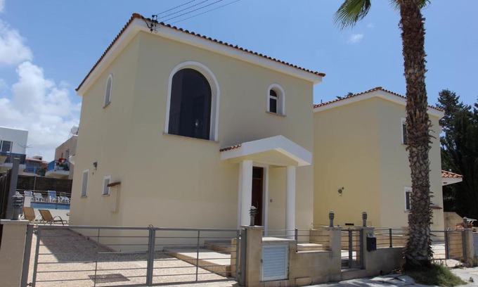 Universal Villa | Villa Marina