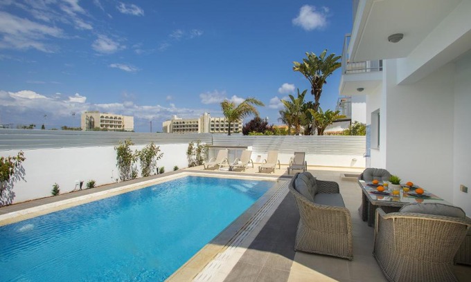 Pernera Villa | Villa Posidonas 9