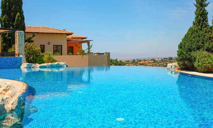 Kouklia Villa | Zephyros Village FZ02