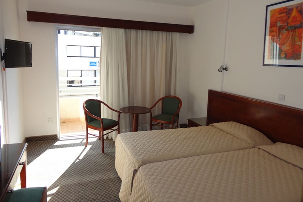 Old Town Hotel | Agapinor