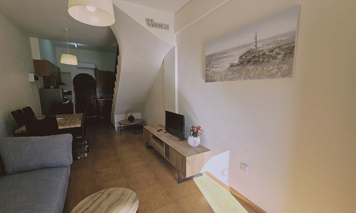 Oroklini House | STAY Pantanassa Maisonette