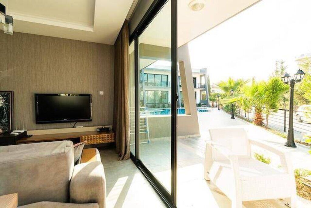 Cyprus Apartment | luxury apartment on the first line