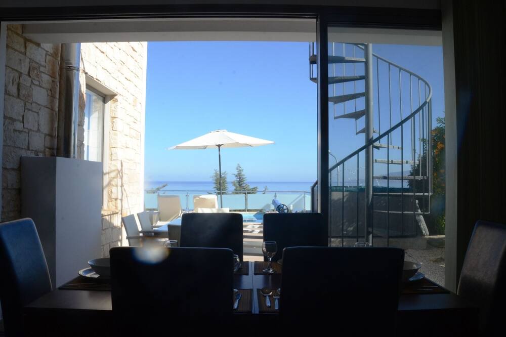 Latchi Villa | Linda Braker Esprit Villas