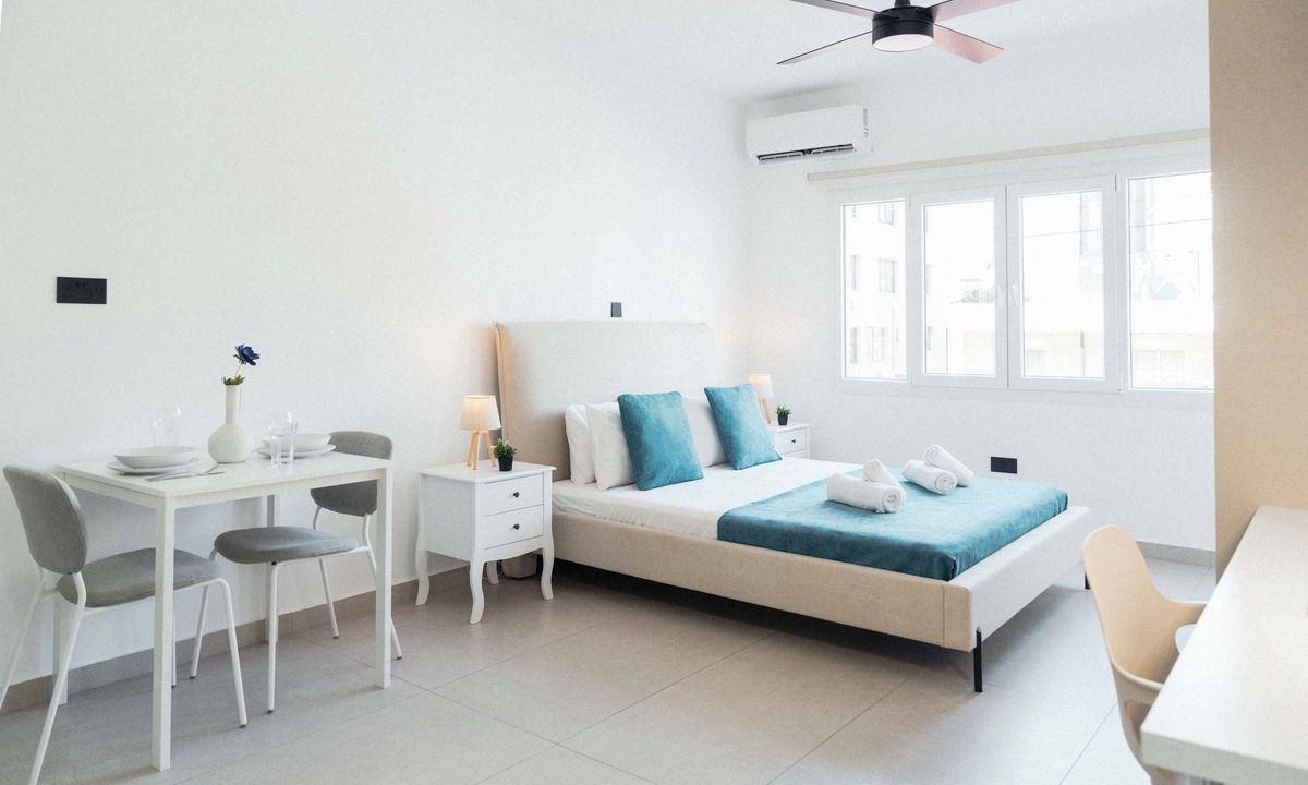 Neapolis Apartment | Modern Central Studio Walk to Beach & Dining