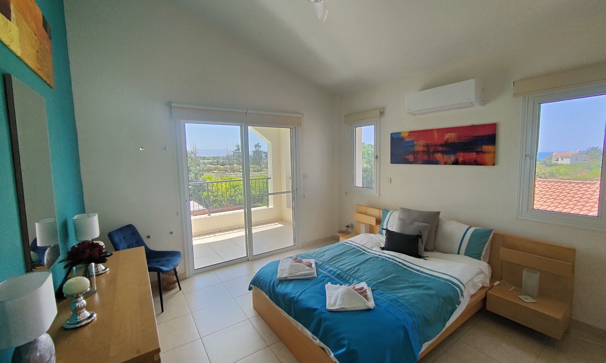 Ayia Marina Chrysochous Villa | Luxury 2 bedroom Villa with Heated* Pool. n