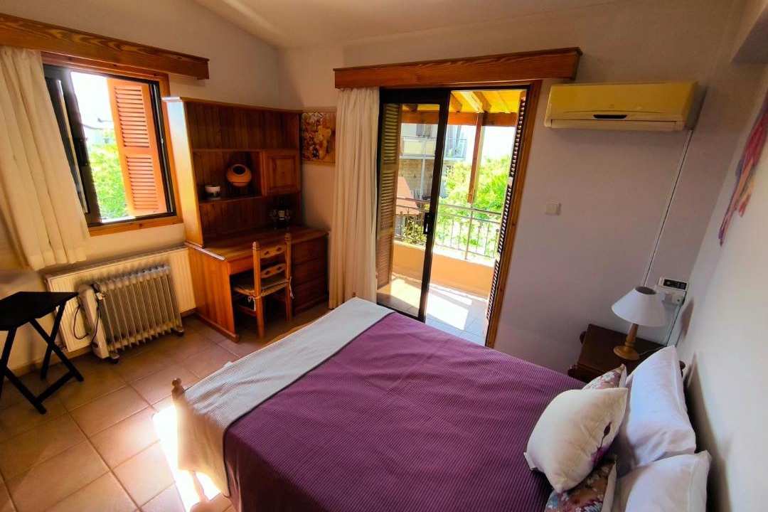 Miliou House | Nature Escape in Beautiful Miliou