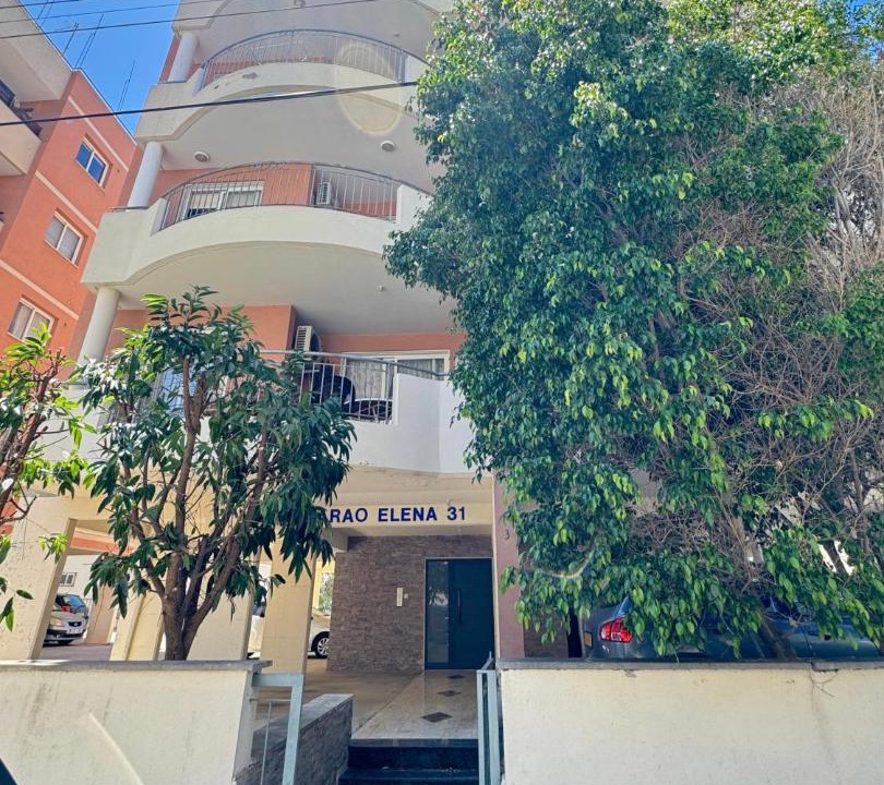 Acropolis Apartment | Central Nicosia 2-Bedroom Apartment & Parking