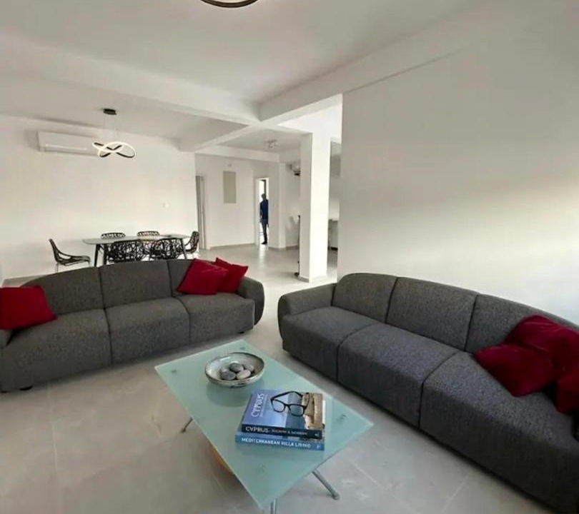 Anarvagos House | Sykia Upper Floor 2-BR Apartment