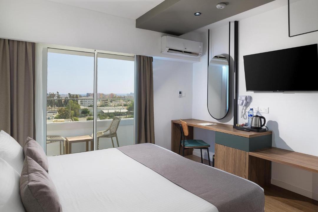 Limassol Hotel | Pefkos City Hotel