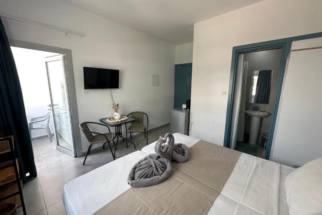 Ayia Napa House | Golden Sun Rooms - Adults Only