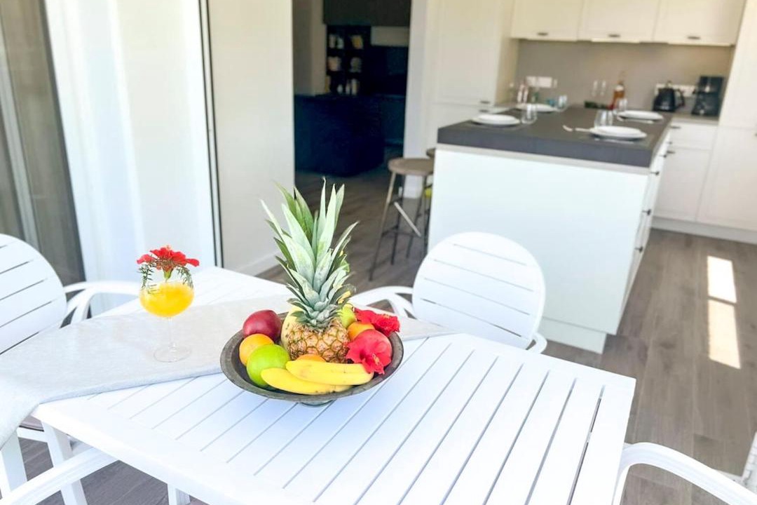 Limassol Apartment | Palemisos Sea Breeze Apt & pool, Sleeps 4
