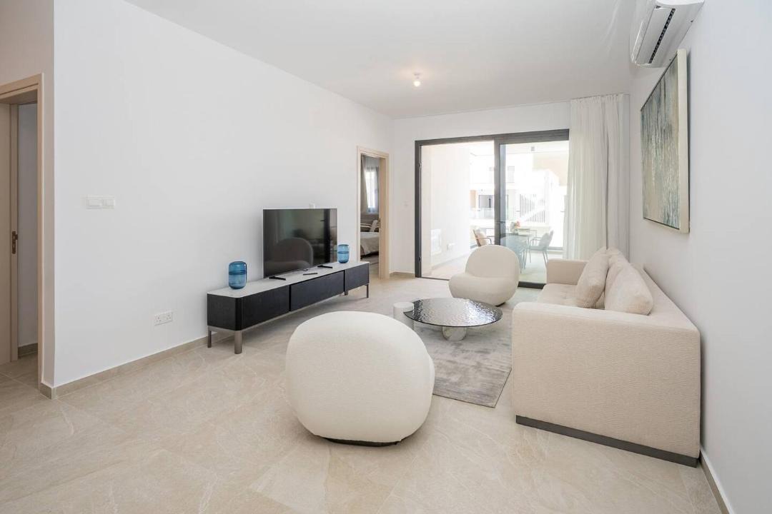 Livadia Apartment | Kalamon Luxury Suite 202 w Pool and Gym