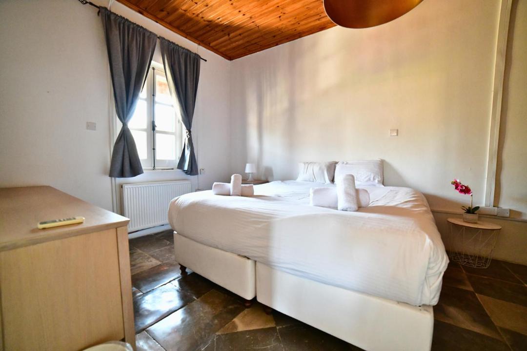 Kalopanayiotis Apartment | Laouri Traditional 2-Bedroom in Kalopanayiotis