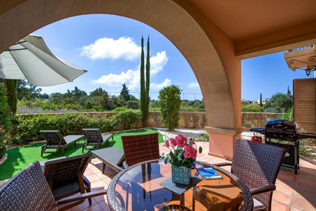 Aphrodite Hills Apartment | 2 bedroom Apartment Artemis with two communal pools, Aphrodite Hills Resort