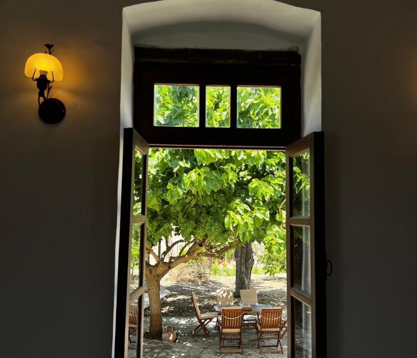 Amargeti Bed & Breakfast | Zoe Suites