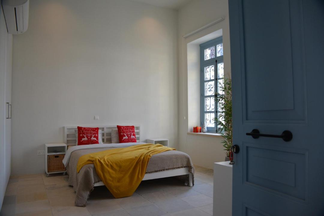 Old Town of Limassol Apartment | Central House