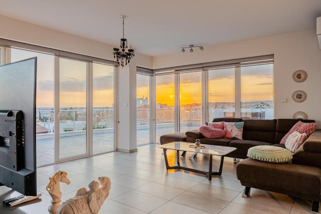 Agia Fyla Apartment | Sky villa penthouse with private outdoor hottub