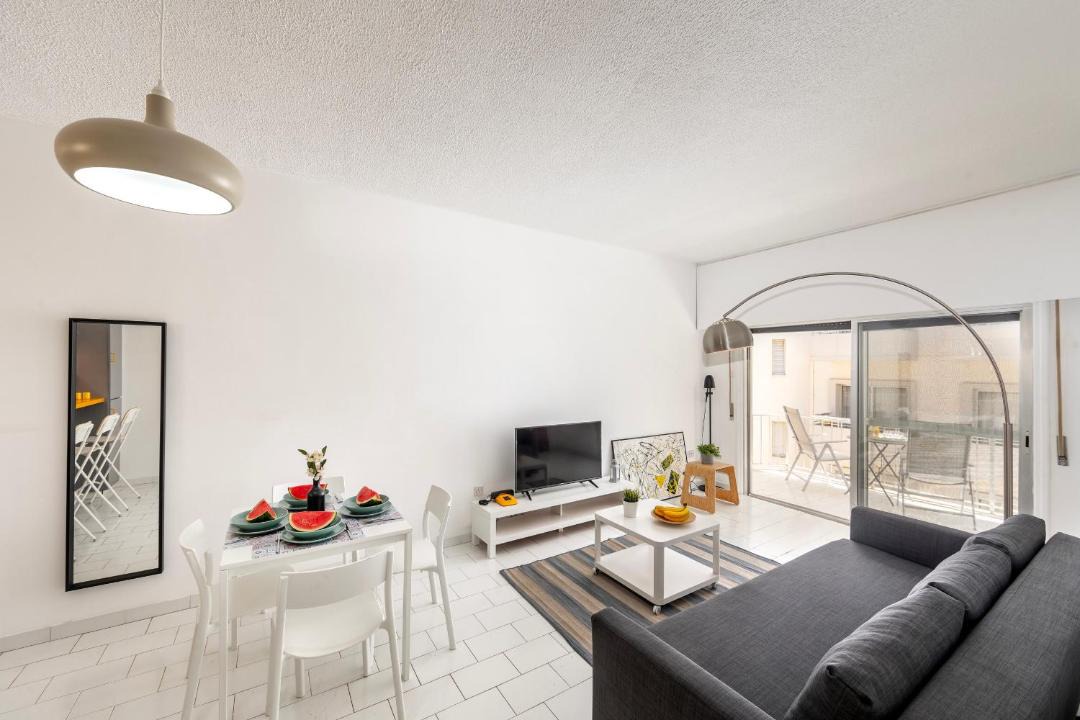 Pernera Apartment | Protaras O2 Seaside Suite