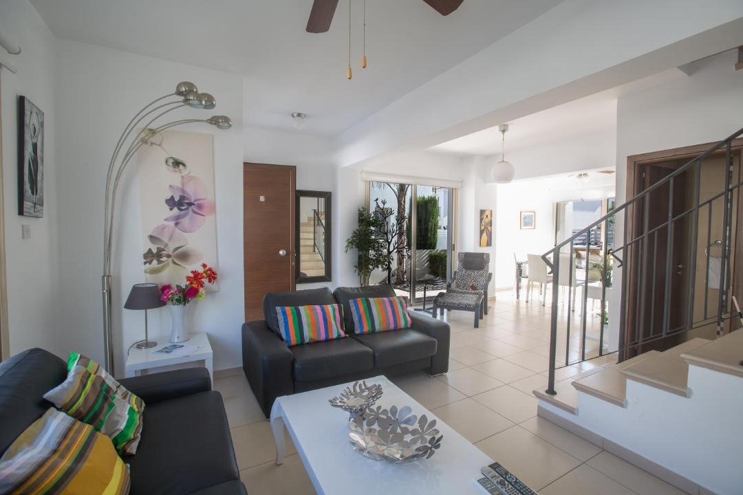 Pernera Villa | Palm Villa 17