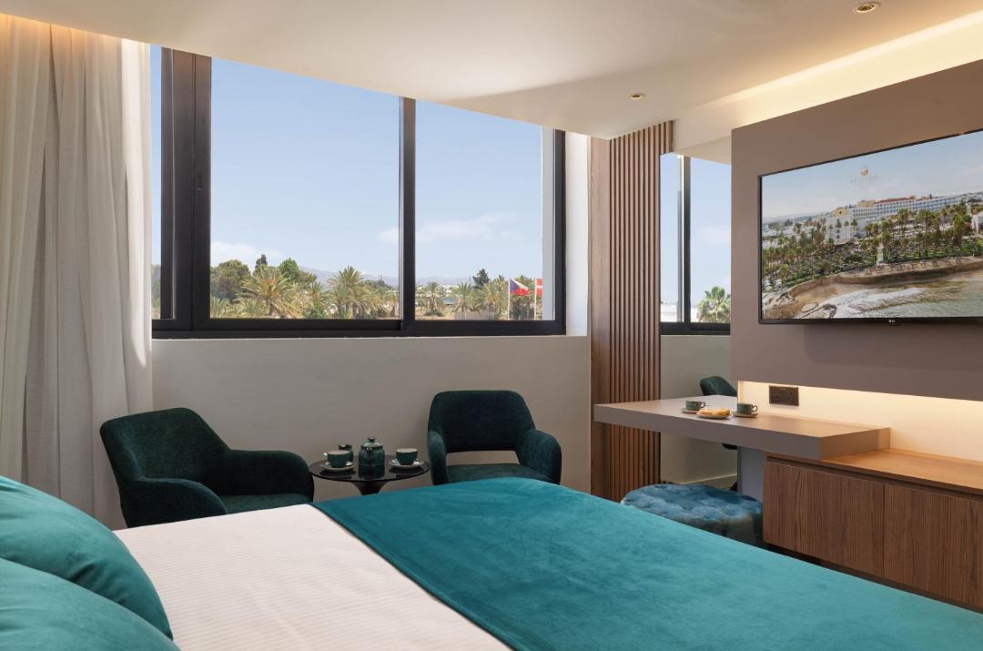 Chlorakas Resort | St George Beach Hotel & Spa Resort