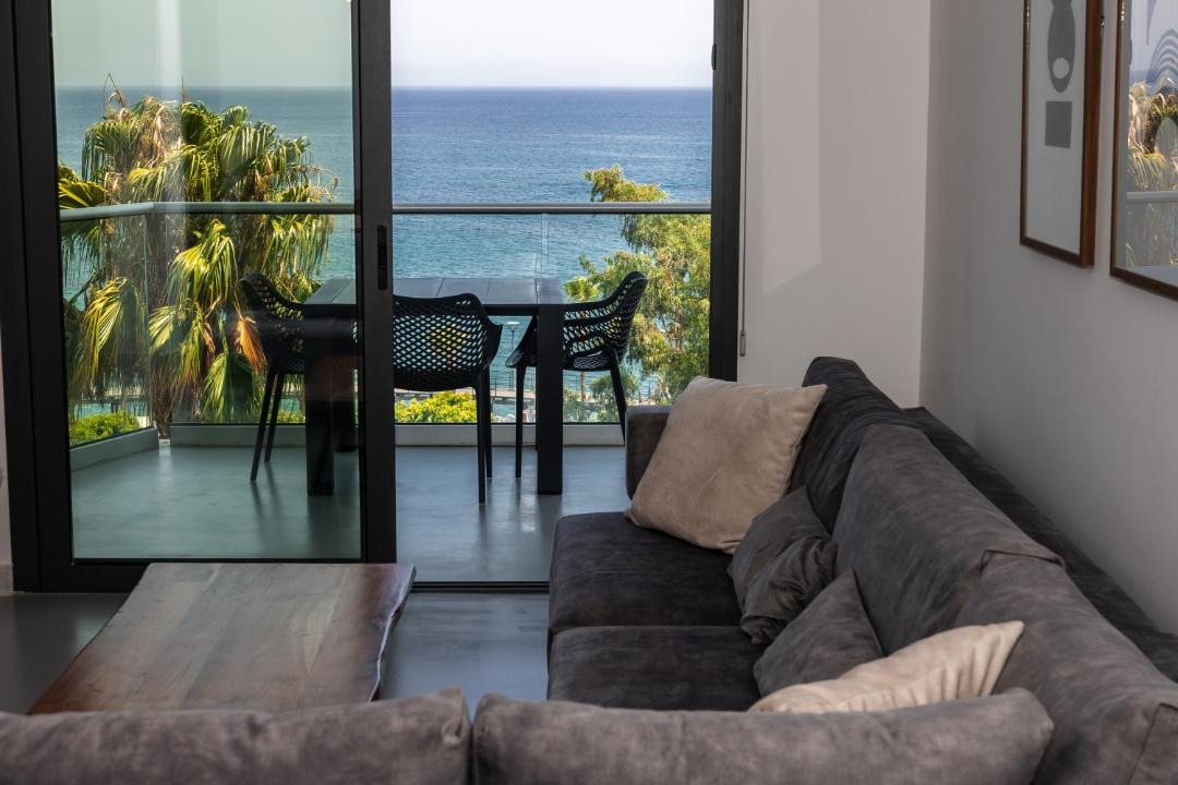 Old Town of Limassol Apartment | Molos Luxury Sea View Apartment