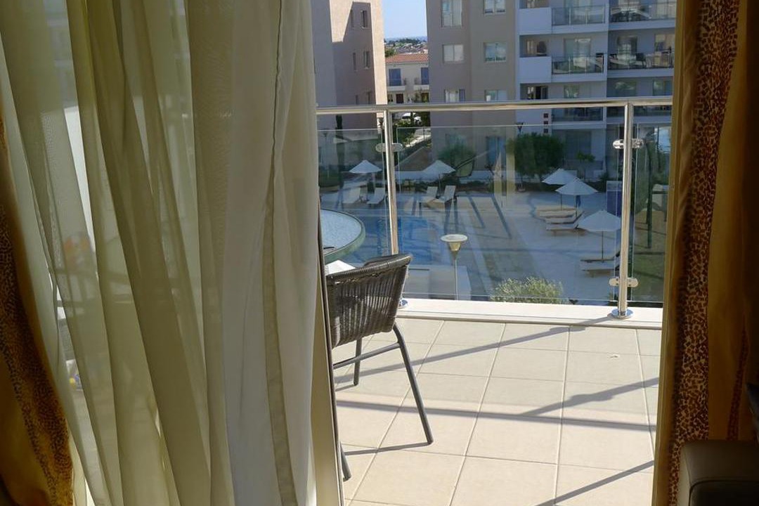 Universal Apartment | Elysia Park Apartment 203