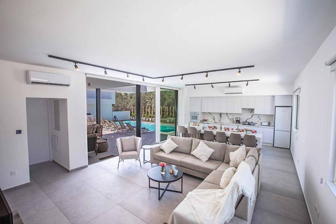 Ayia Napa Villa | Nissi Cube 2 KB2