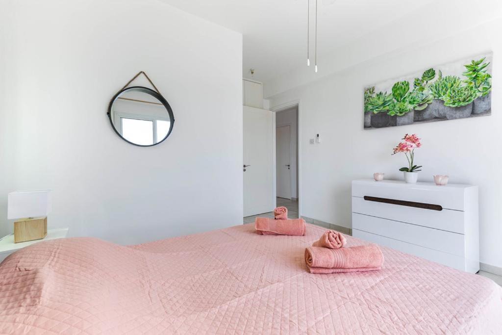 Universal Apartment | Penthouse Carina