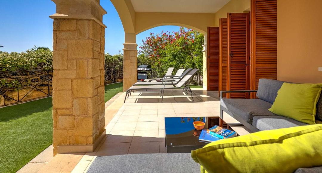 Kouklia Apartment | Apartment KZ01 - Modern ground floor apartment in the heart of Aphrodite Hills Resort